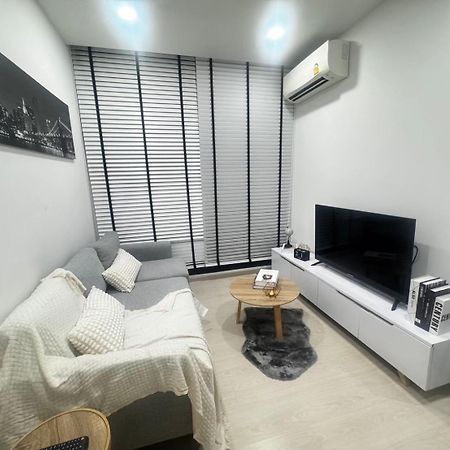 Ekamai 2 Bed Room Bangkok Exterior photo